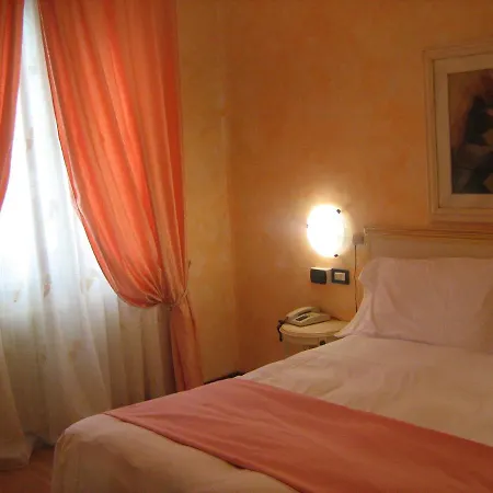 Hotel San Marino Laglio