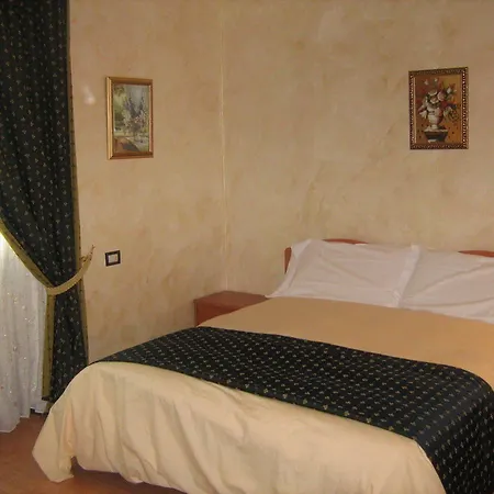 Hotell San Marino Laglio