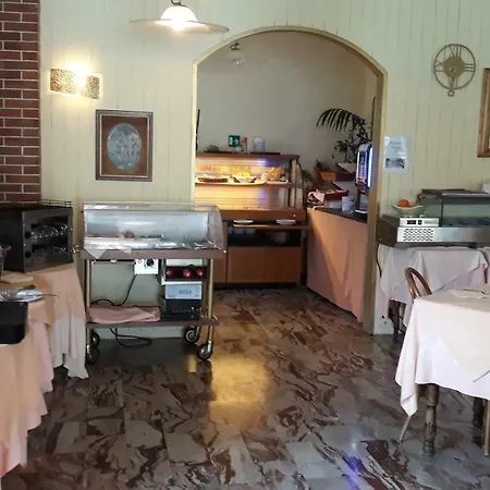 San Marino ホテル 3*
