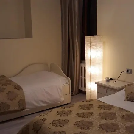 Hotell San Marino Laglio